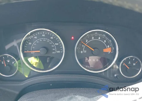 2016 Jeep Compass Latitude из США, поврежденный, VIN 1C4NJCEA5GD792610